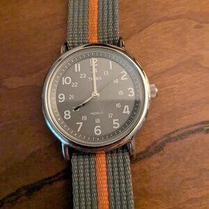 COPY - Timex Weekender 36 mm quartz movement watch, fabric band